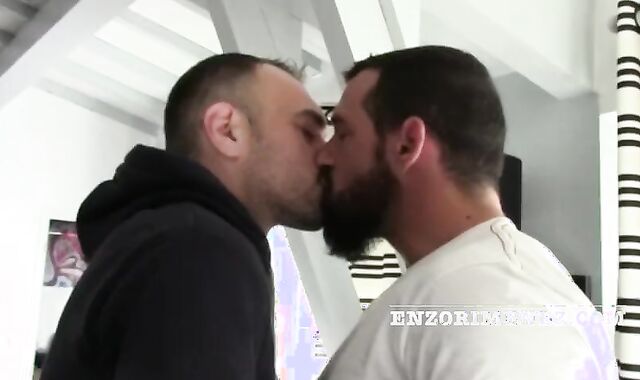 Enzo RIMENEZ Porked by TOP massive Shape Bordeaux Crunchboy