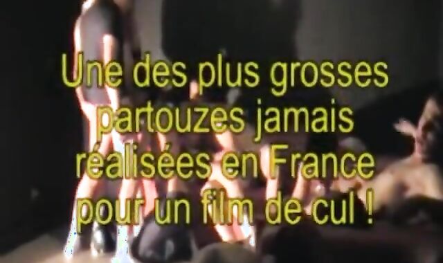 Partouze Touze Group Penetrate Orgie Tournante Cine Paris Queer Exhib