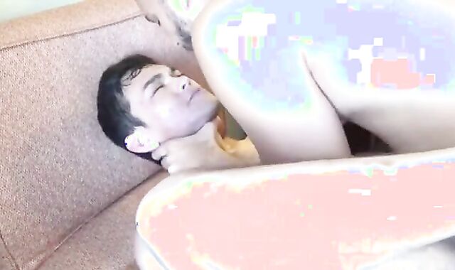 whorey oriental Twunk Meets XXL BB hard-on