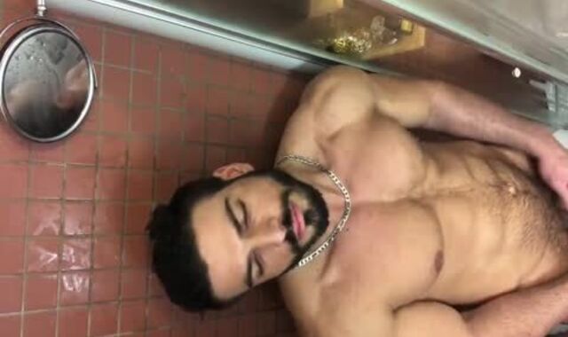 Muscle Bear Solo Showering