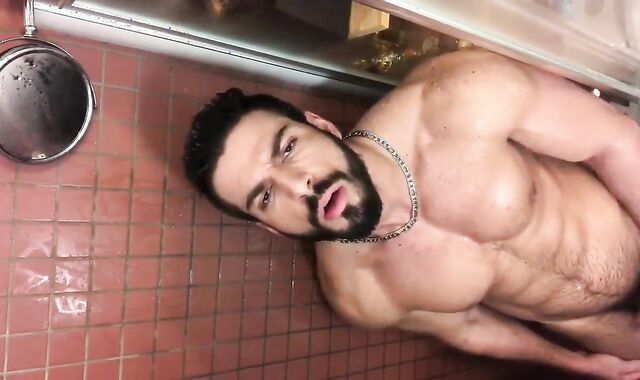 Muscle Bear Solo Showering