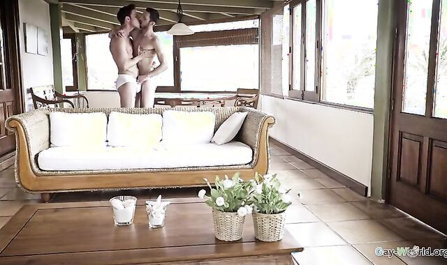 unprotected attempt-out 7 - Total pinch (2017)