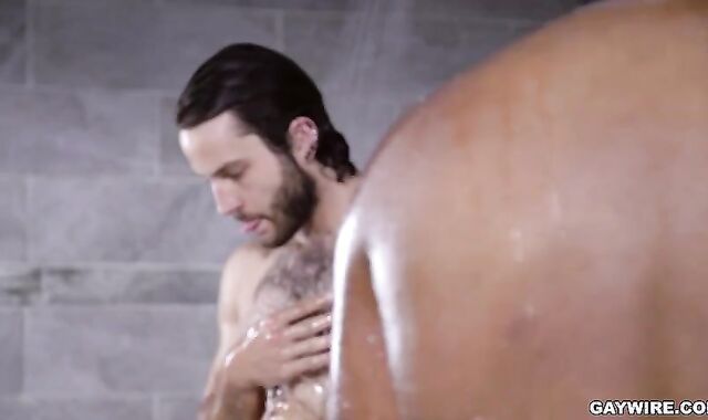 lusty Locker Bedroom 3-some