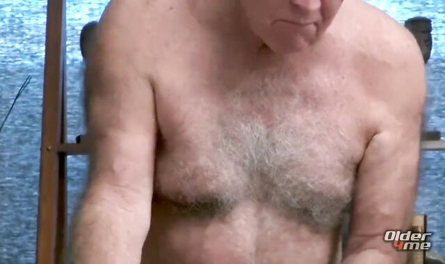 Bub And Thor pulverize wet