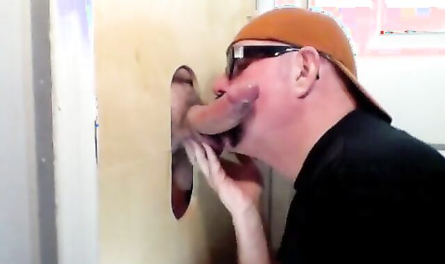 Married nubile Has His Very First Time At The Gloryhole, Feeding And pummeling, Then jo-bag Off And Feeding Me A Explosion.