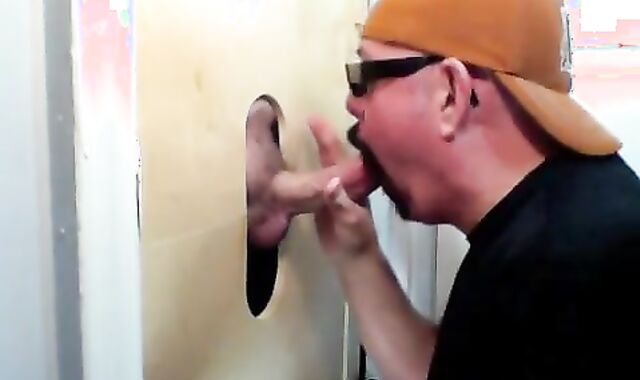 Married nubile Has His Very First Time At The Gloryhole, Feeding And pummeling, Then jo-bag Off And Feeding Me A Explosion.