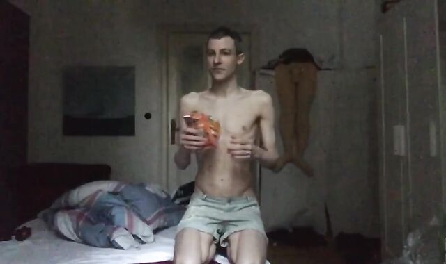 youngster IS ALWAYS THIRSTY FOR humid pipe