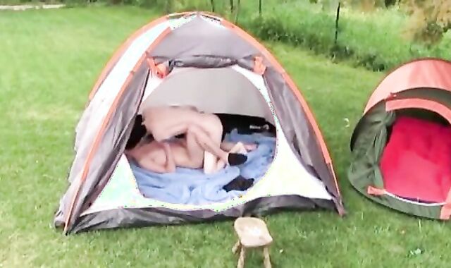 Spread teenager Crevasses (BB)