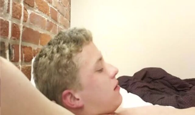 Breed Me Man Chowder Me - Vignette 1