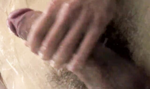 sleazy lad gets penetrated unprotected