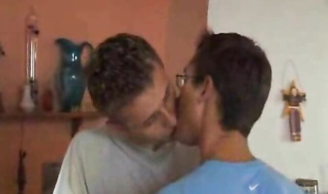 Customer bonks Barman