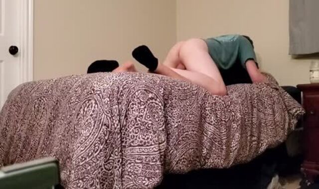 jamming Out An effortless Grindr boy