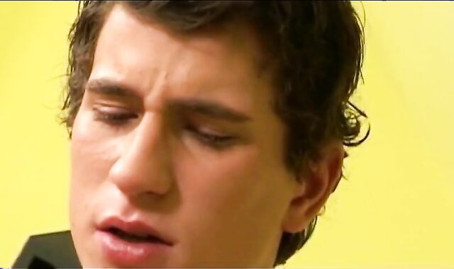 light-haired twink fuckslut gets Dual romped