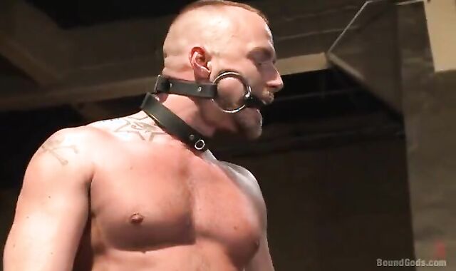 Leather masculines fun - ?