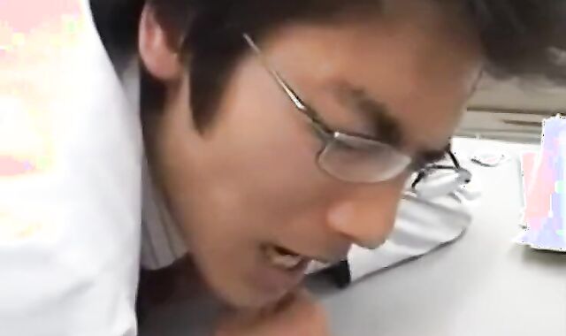 Asian College masculines