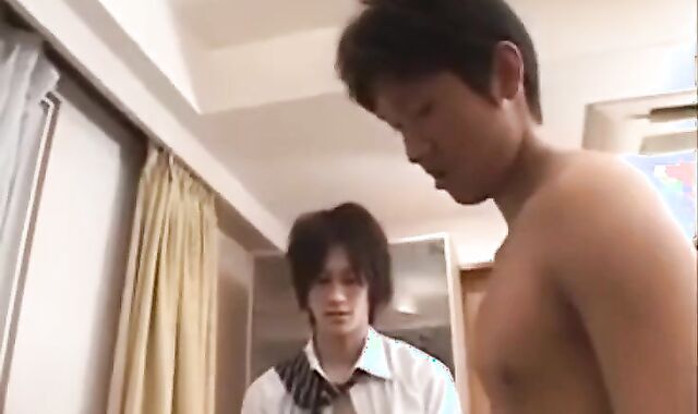 Asian College masculines