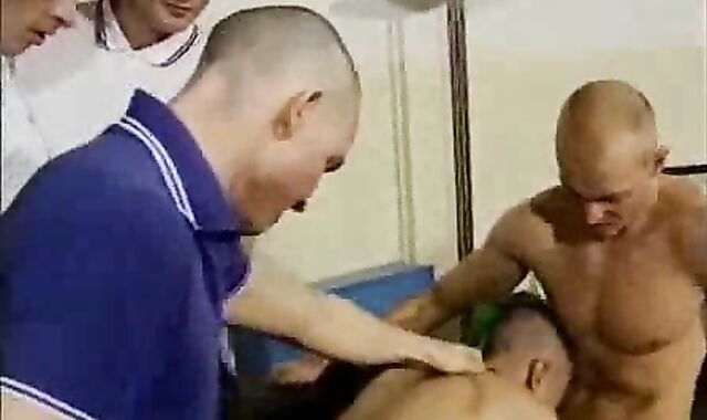 youthfull Skinhead plenty of-hook-up Initiation