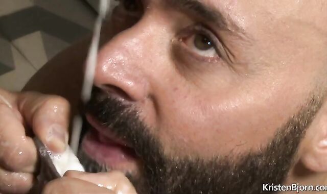 KB(kristen Bjorn) Got-milk-