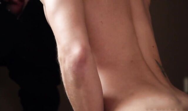 sweetie Cruz bonks Max Carter