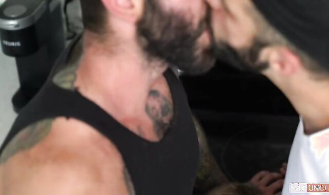 Uncle Romeo (bb trio-some)