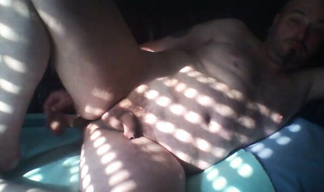 3 Peegasm And A phat Explosion.