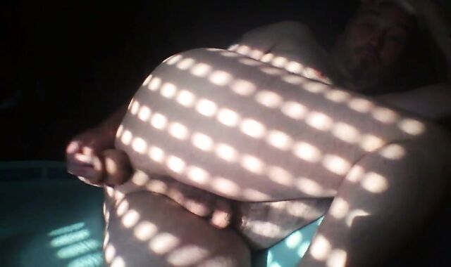 3 Peegasm And A phat Explosion.