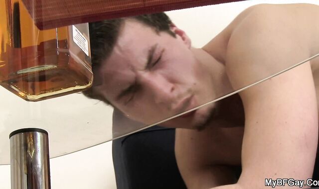 that stunner Detects That Her Beau Is gay!