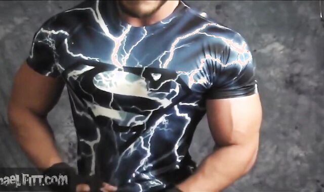 Michael Works Out & Jacks Off