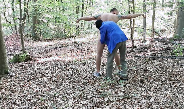 Smack Und suck off vibration-job For Real German dilettante