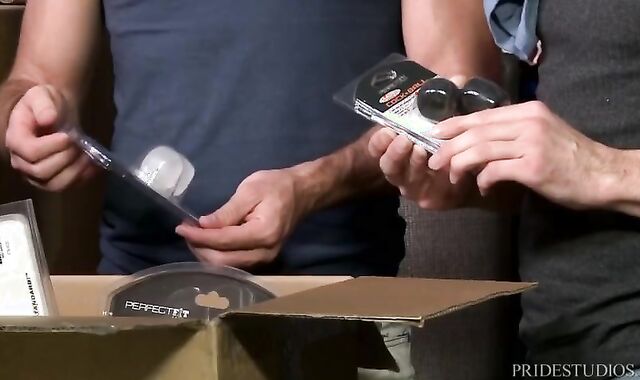 Boyfriends With Immense weenies