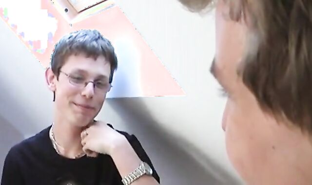 Snowboard boyz In lengthy nude pulverize