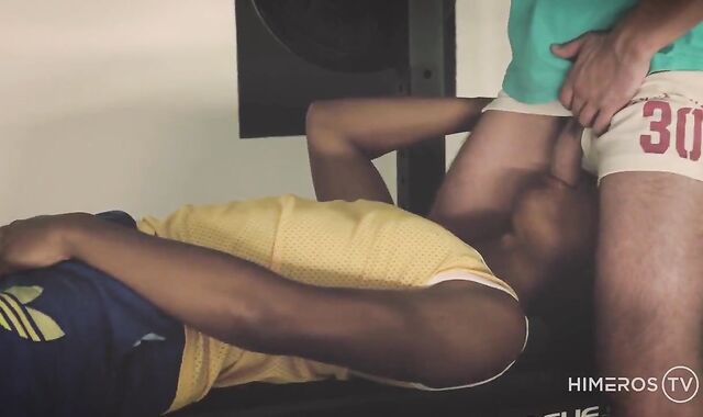 3 young guys pulverize In Garage