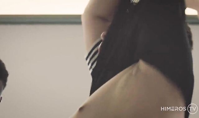 3 young guys pulverize In Garage