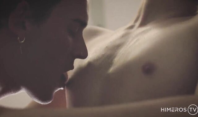 3 young guys pulverize In Garage