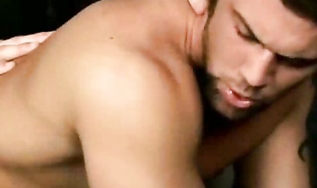 Delo Bueno Un Poco (two Of three)