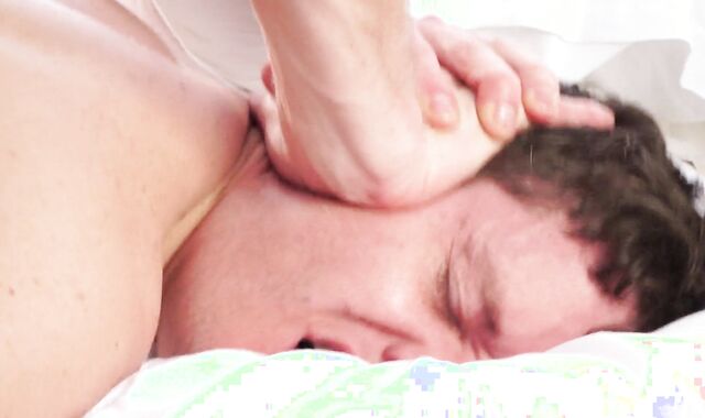 Monster trouser snake DOUBLE PENETRATION!