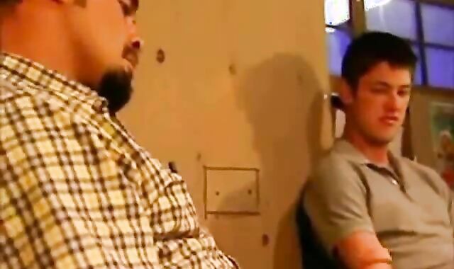 Surfer Tw-nk And His coach