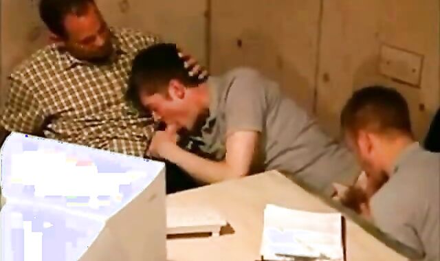 Surfer Tw-nk And His coach