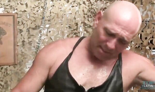 3 aged guy shag donk