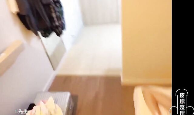 L先生3P薄肌痞子气纹身大鸡巴帅气小哥被大鸡吧征服