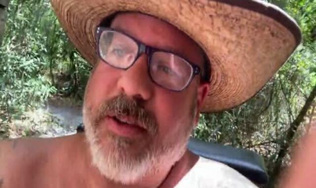 Cowboy Dad Chub shoots A giant Blast