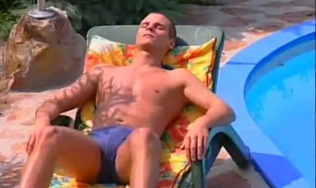 Water dinky two Swim Crew - Sequence two