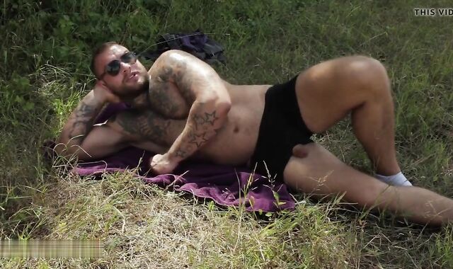 Outdoor Jercking