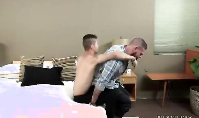 Paramedic Dad Take Sonnie