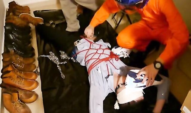 CRIMSON WING NIKE BOOT gusto WITH SUNNY fancy BASKETBALL youngster