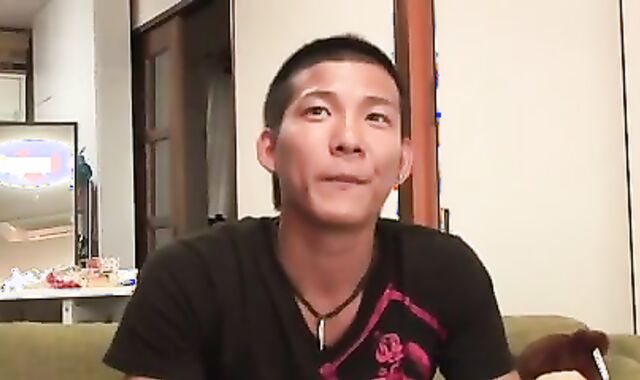 oriental hotty Serviced By homo youngsters