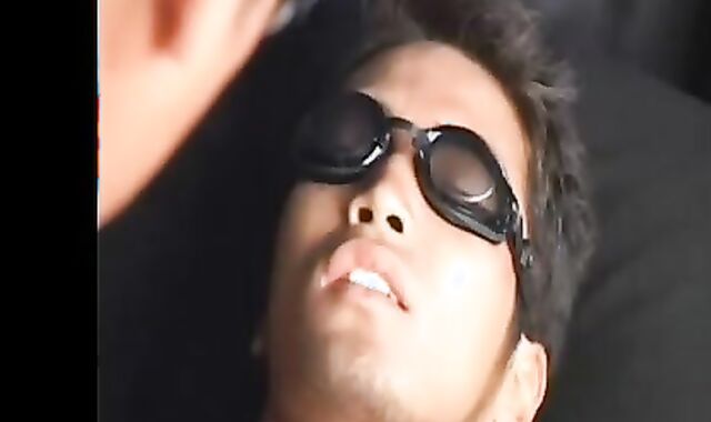 japanese Muscle homos pummeling Flash