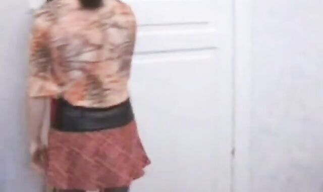 Sergey With Dima With Slava: Russian Crossdressers ravage