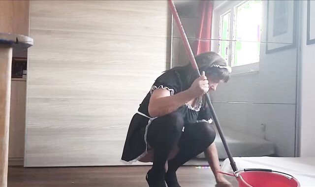 Maid Sissy Cleans building Deepthroats ramrod gets pulverized