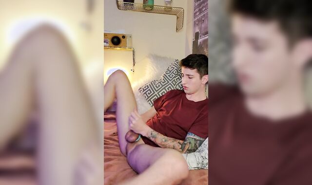 Porter Becketts spanks on fellow hard-on ring and shoots a load in throat